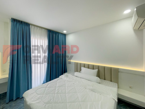 BRAND NEW RUSSIAN MARKET 2BR| 2BATH| FULLY FURNISHED| POOL GYM