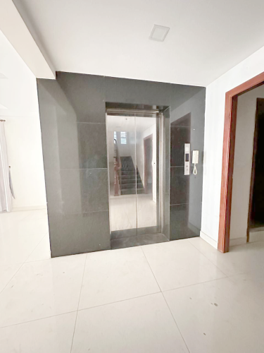 Building For Rent