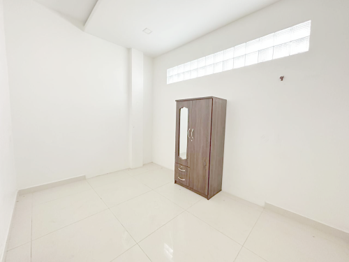Building For Rent