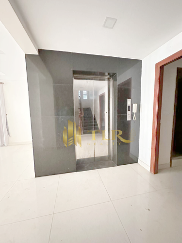 Building For Rent
