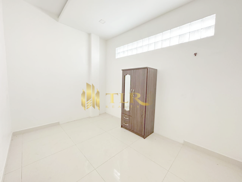 Building For Rent