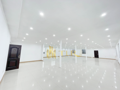 Commercial Building for Rent