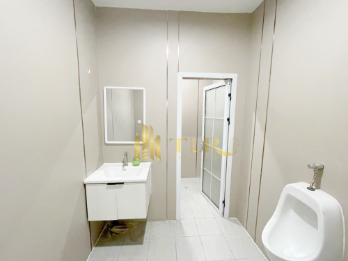 Commercial Building for Rent