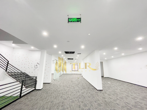 Commercial Building for Rent