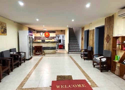 Commercial Business Villa For Rent in BKK Area on Commercial Road.