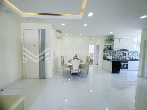 Condo 3- bedroom for RENT