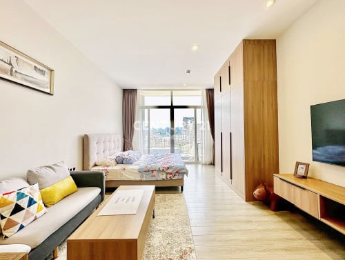 Fully Furnished One Bedroom at Golden One BKK3