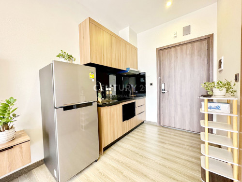 Fully Furnished One Bedroom at Golden One BKK3