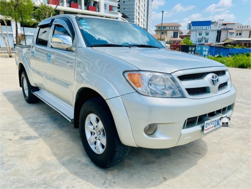 Hilux Vigo លេខដៃអូតូកាប់ពីតាស់