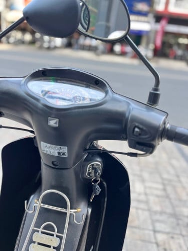 Honda dream 2018 1680$ ឆាតជាមួយហាង👉https://t.me/senghengmotor090