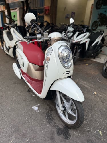 Honda Scoopy 2016 NCX