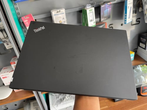 Lenovo ThinkPad T490