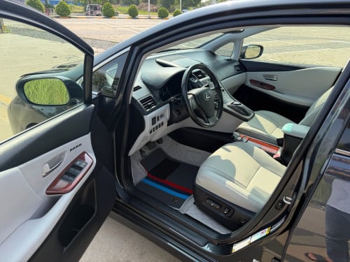Lexus hs250h