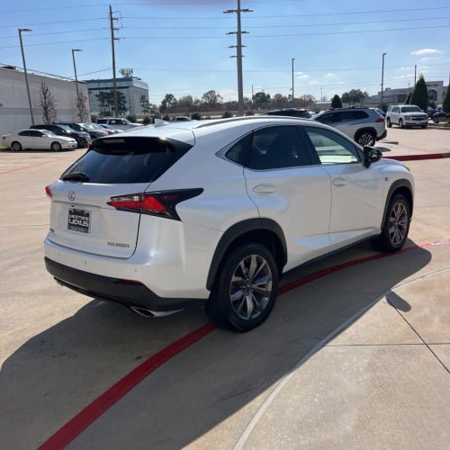 Lexus nx200t F sport 015