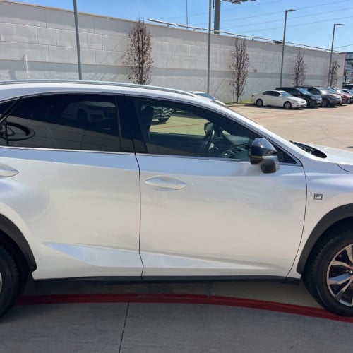 Lexus nx200t F sport 015