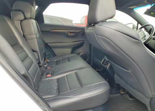 Lexus NX200T F sport