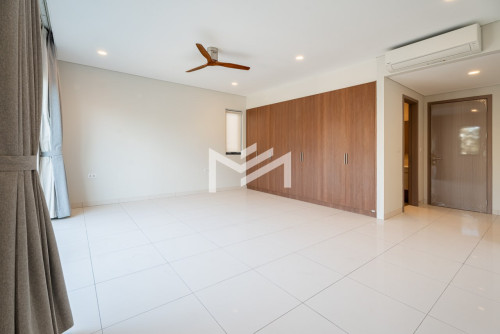 Modern 4 Bedbrooms Villa for RENT in Borey Chankiri near New Airport