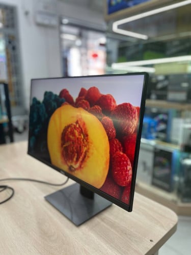 Monitor Dell 24-inch (P2421D) 2K IPS (Second Hand)