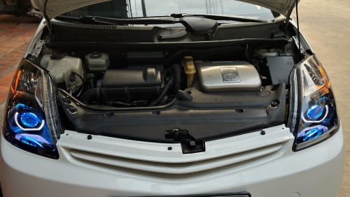 Prius 05 half full 2BK