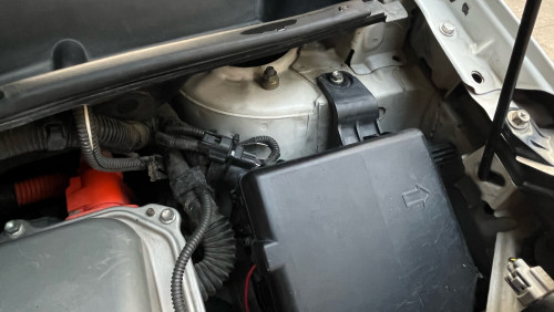 Prius 05 half full 2BK