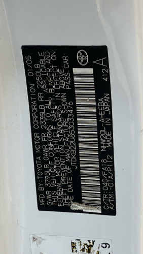 Prius 05 half full 2BK