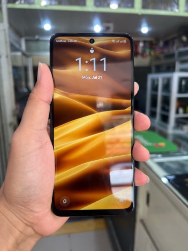 Realme C71 (4GB+8GB/128GB) ថ្មីធានា1ឆ្នាំ