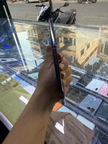 Sell Samsung Zflip 4