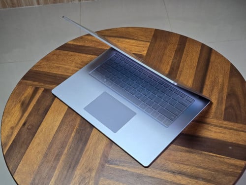 Surface Laptop 5 (15” Touch) ដាក់លក់