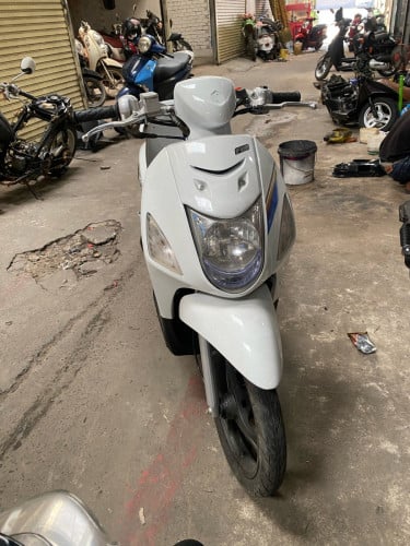 Suzuki Let 2021