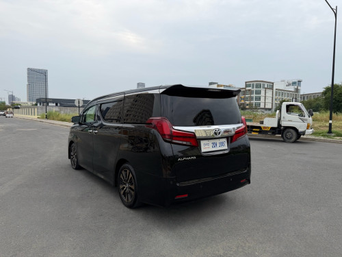 Toyota Alphard 2016 V4 សាំងសុទ្ធ ប្រភេទឡានស្អាត