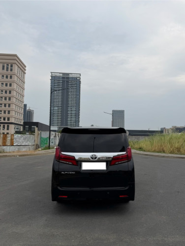 Toyota Alphard 2016 V4 សាំងសុទ្ធ ប្រភេទឡានស្អាត