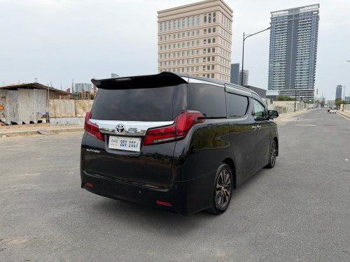 Toyota Alphard 2016 V4 សាំងសុទ្ធ ប្រភេទឡានស្អាត