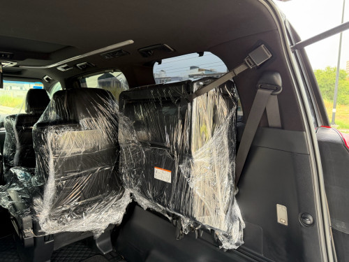Toyota Alphard 2016 V4 សាំងសុទ្ធ ប្រភេទឡានស្អាត