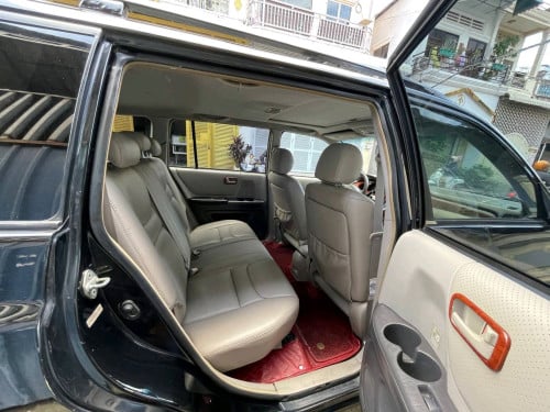 Toyota​ ​Hilander year 2001-2005 with full insurance