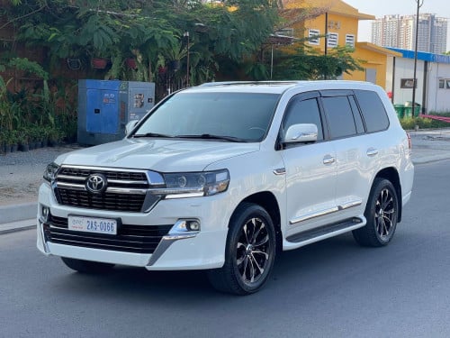 Toyota LandCruiser GXR  2011 ខួប50​ ឡេីង2021​
