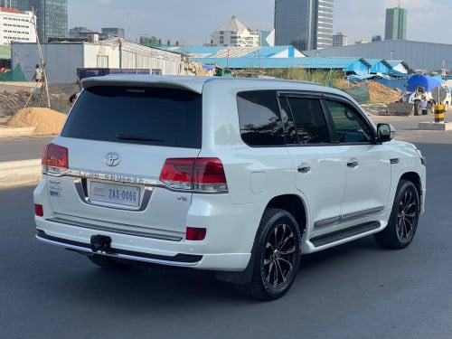 Toyota LandCruiser GXR  2011 ខួប50​ ឡេីង2021​