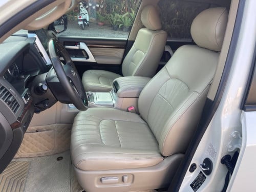 Toyota LandCruiser GXR  2011 ខួប50​ ឡេីង2021​