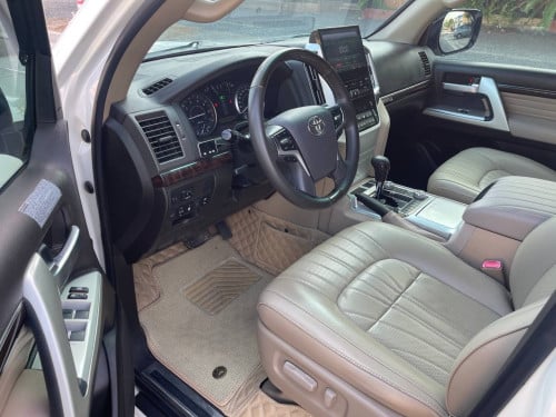 Toyota LandCruiser GXR  2011 ខួប50​ ឡេីង2021​