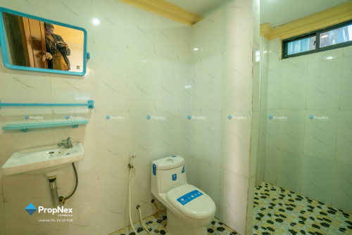 ផ្ទះវីឡាទោល លក់បន្ទាន់ – បញ្ចុះតម្លៃពិសេស!