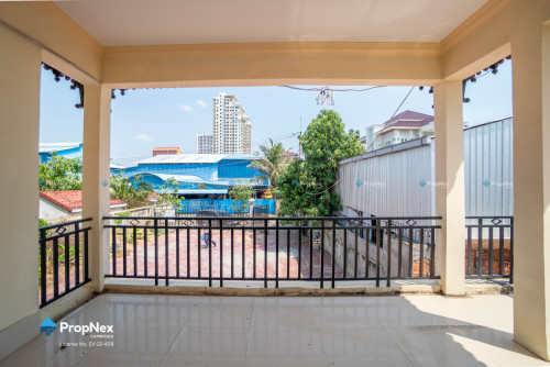 ផ្ទះវីឡាទោល លក់បន្ទាន់ – បញ្ចុះតម្លៃពិសេស!