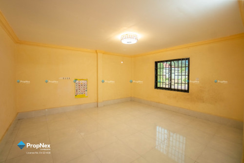 ផ្ទះវីឡាទោល លក់បន្ទាន់ – បញ្ចុះតម្លៃពិសេស!