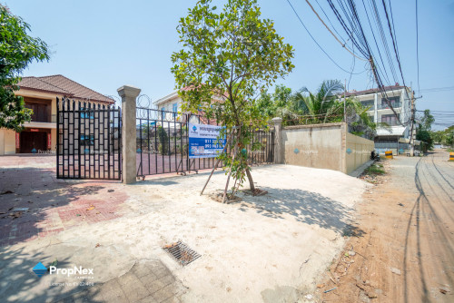 ផ្ទះវីឡាទោល លក់បន្ទាន់ – បញ្ចុះតម្លៃពិសេស!
