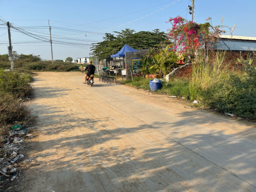 ដីលក់នៅព្រៃទារ