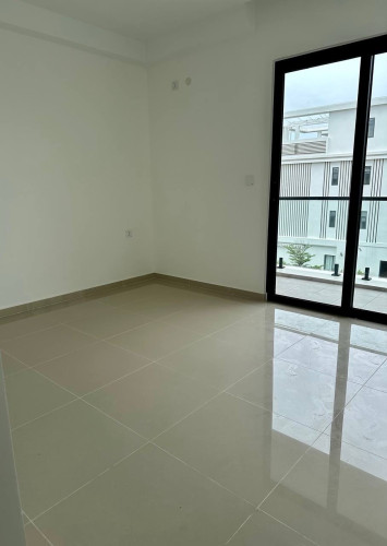 នៅបុរីណាឌីជ្រោយចង្វារ