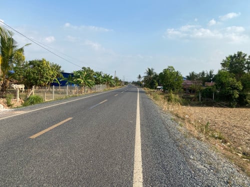 ដីលក់ខេត្តកំពត