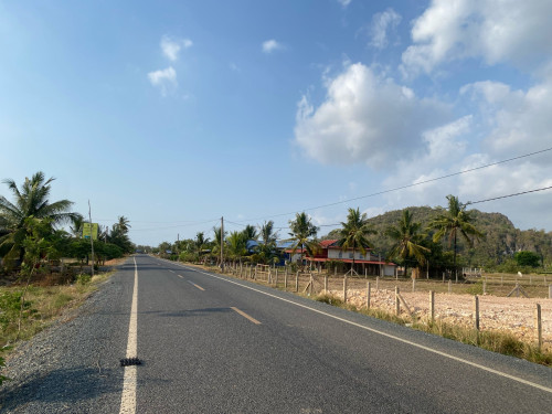ដីលក់ខេត្តកំពត
