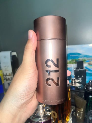 ទឹកអប់បុរស 212 men sexy