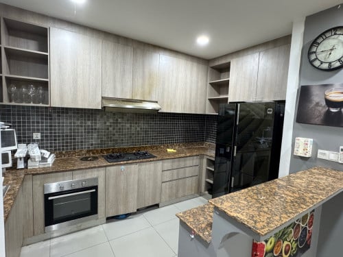 ផ្ទះលក់ បើជួតម្លៃ1900$មានសម្ភារៈប្រើប្រាស់ស្រាប់ បញ្ចាក់យកអ្នកជួលផ្ទាល់ Telegram 0964060358