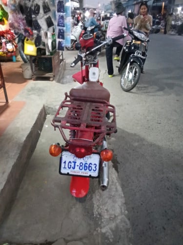 ម៉ូតូMD90