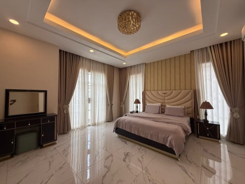 វីឡា Queen Villa សម្រាប់លក់ | Villa Queen for sale